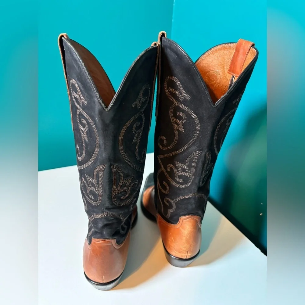 Nine West Tan and Black Western Cowgirl Cowboy Boots - Picture 4 of 6